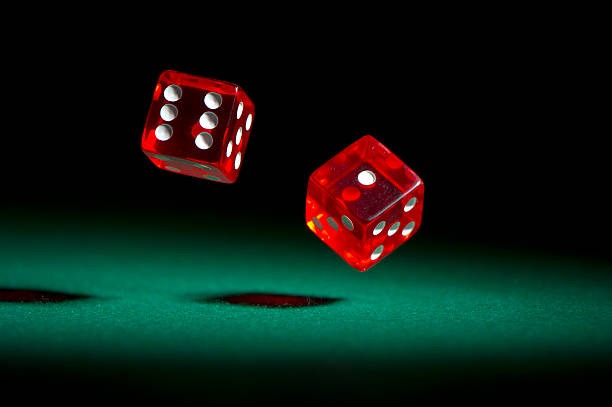 dukuncuan Andar Bahar live table with croupier dealing cards